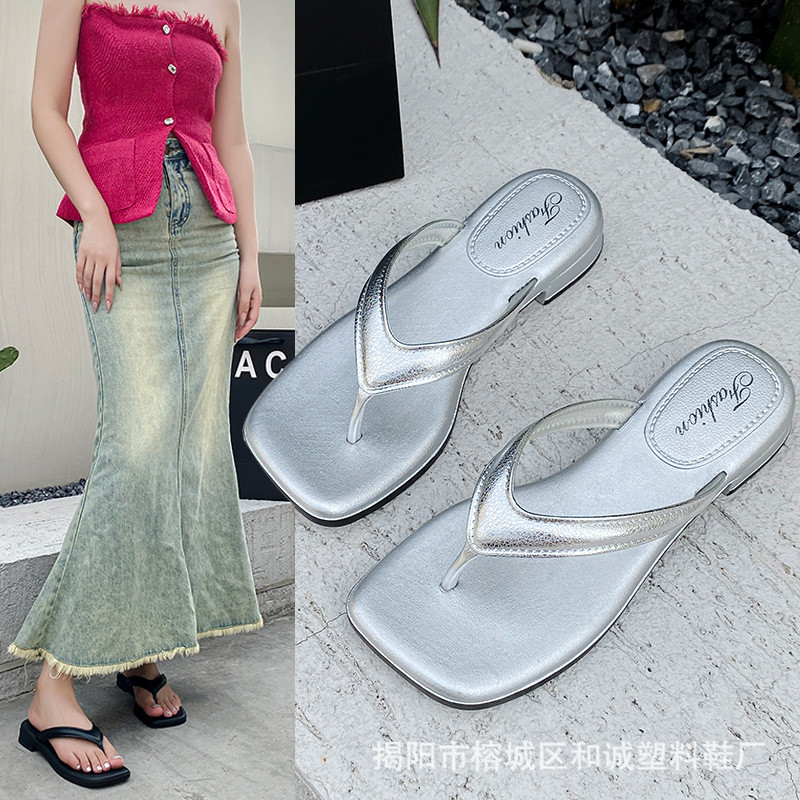 Phụ Nữ Flip-Flops Nêm Gót Bên Ngoài Mặc Flip-Flops PVC Chống Trơn Trượt Đi Biển Dép Dép Đơn Giản Hai