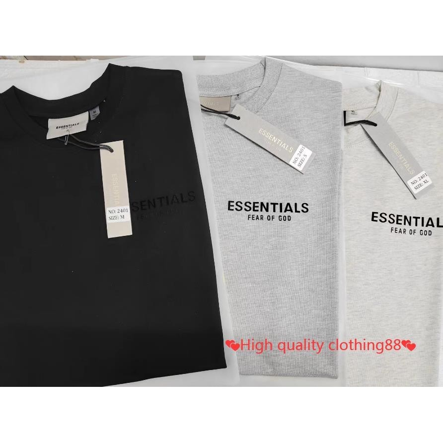 Áo thun ngắn tay từ vải cotton nguyên chất, dáng rộng vừa vặn, phù hợp cho mọi ngày