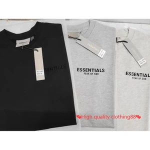 Áo thun ngắn tay từ vải cotton nguyên chất, dáng rộng vừa vặn, phù hợp cho mọi ngày
