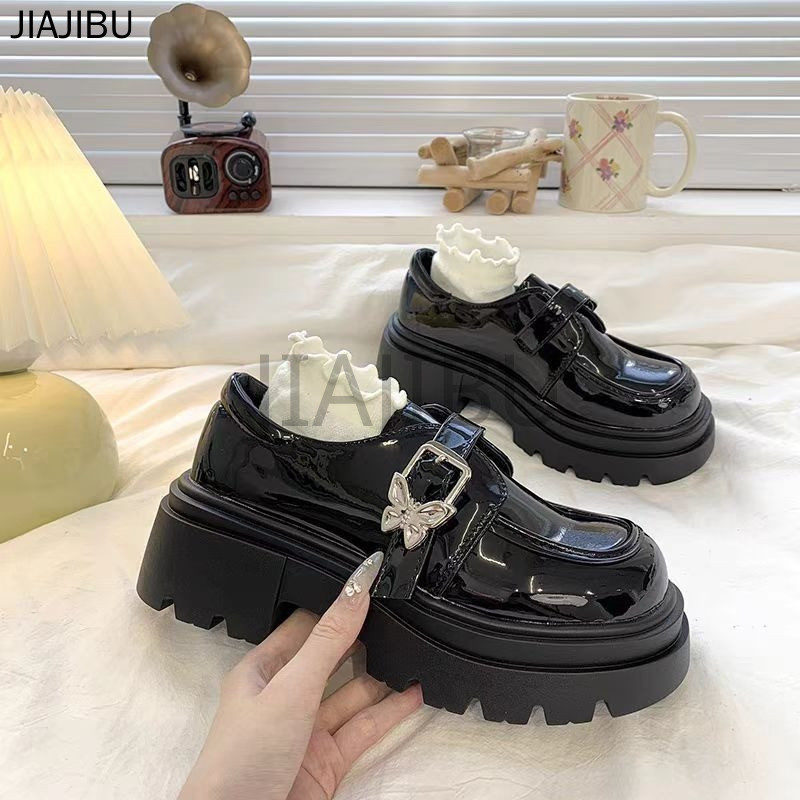 Size 34-46 Giày Nữ Cỡ Lớn Giày Da Nhỏ Khóa Bướm JK Chống Trượt Phong Cách Đại Học Anh Quốc 44 Korean Fashion Platform Mary Jane Shoes 43 Giày Đi Học Màu Đen 42 Retro Japanese Butterfly Buckle Lolita Doll Shoes Giày Công Chúa Cosplay Thông Thường Của Pháp