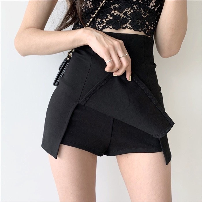 [Mã FADEP2903 giảm đến 30k đơn từ 99k] Chân Váy Mini Dáng Chữ A DaaLaa Store Xẻ Tà 2 Bên Có Quần Trong C008