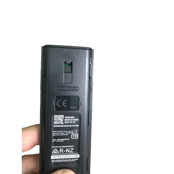tay điều khiển remote từ xa tivi samsung giọng nói Qled BN59-01385A mẫu thẳng made in indonesia-kèm pin