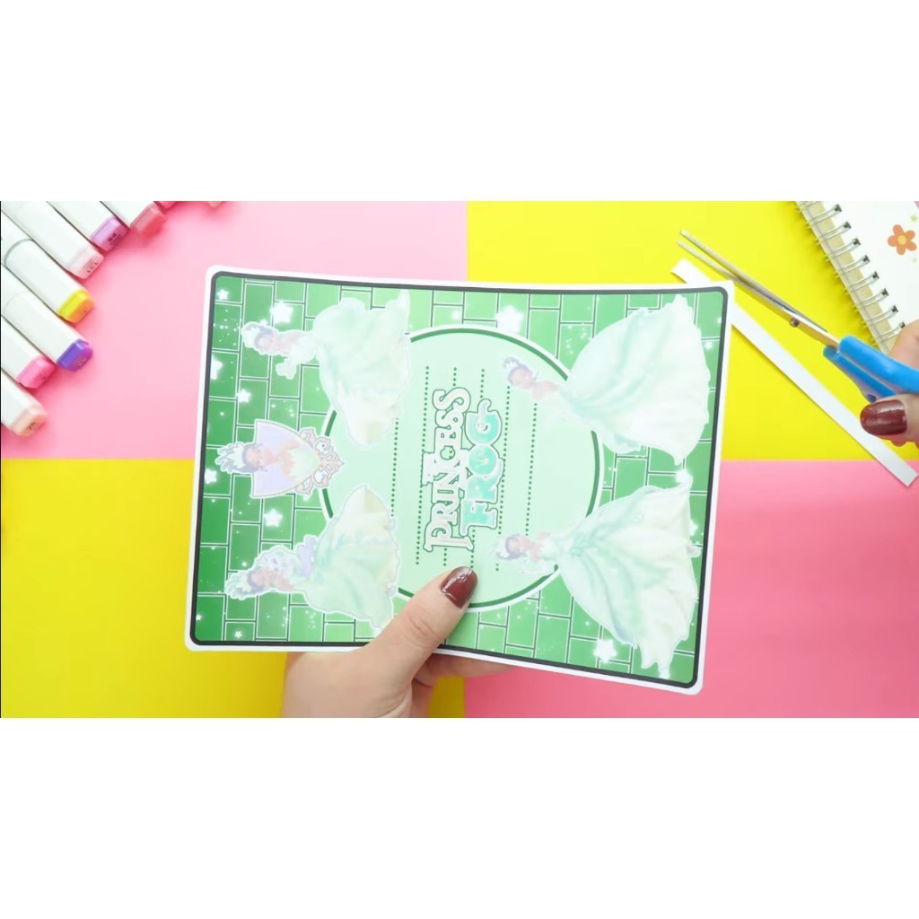 Đồ chơi giấy ngồi nhà búp bê bằng giấy tocaboca life word Princess Tiana Quiet Book