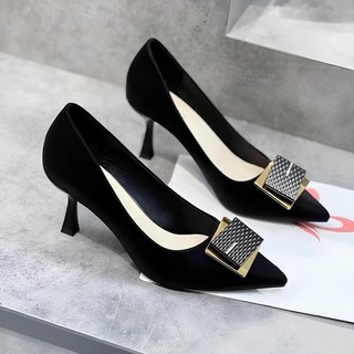 GIÀY CAO GÓT NỮ BÍT MŨI KHÓA VUÔNG CAO 5P VÀ 7P ĐÍNH ĐÁ XINH XẮN Shoes Đế Cao Shoes đi rất êm chân