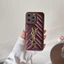 Dành Cho iPhone 16 15 Pro Max 14 Pro Max 13 Pro MAX 12 11 PRO MAX 14 15 16 Plus Vỏ Điện Thoại Di Động Mạ Điện Cao Cấp Vintage Da PU Thiết Kế Chống Sốc Vỏ Bảo Vệ
