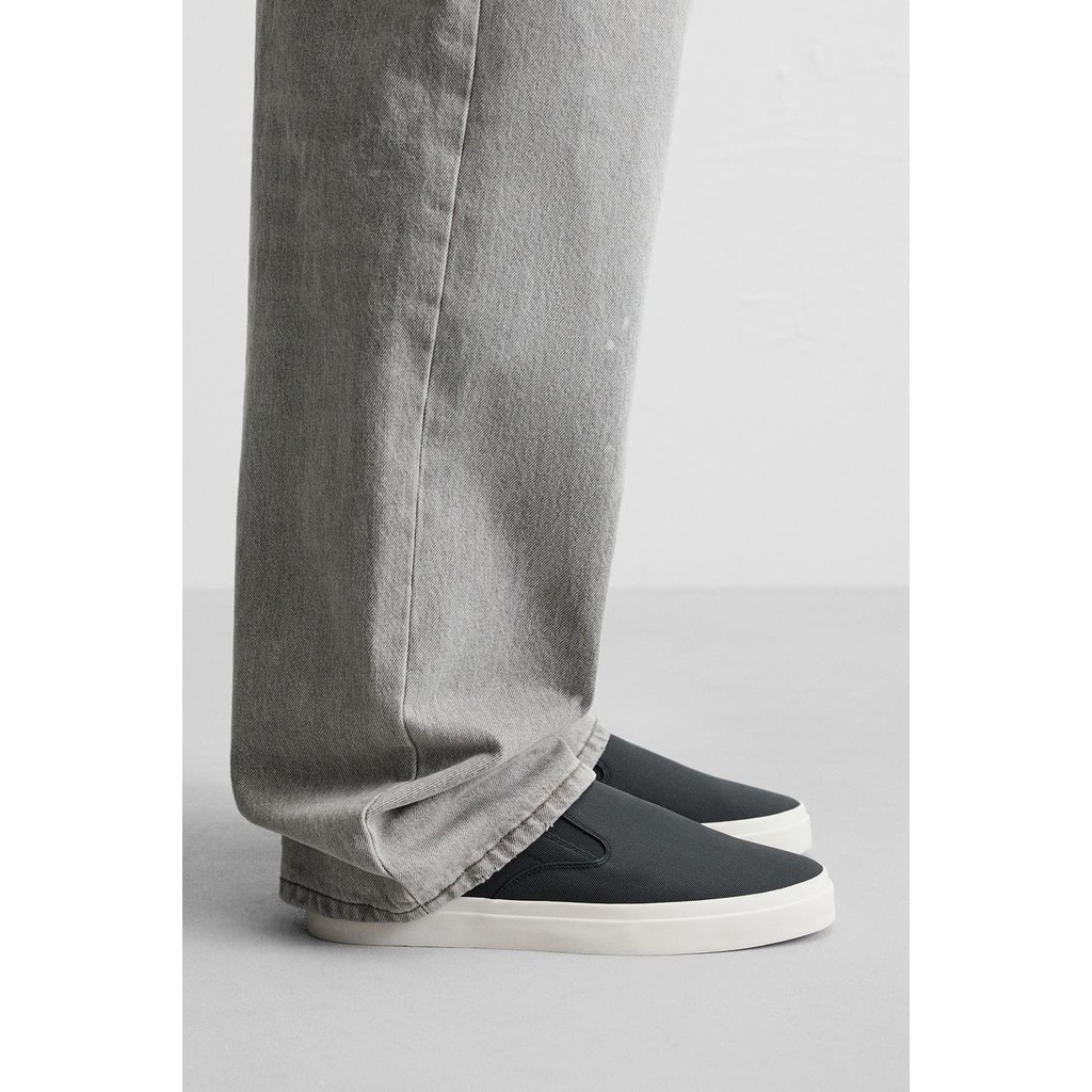 [Chính hãng] Giày sneaker slip on Zara chính hãng Black White Classic - Đen trắng Dáng cổ điển