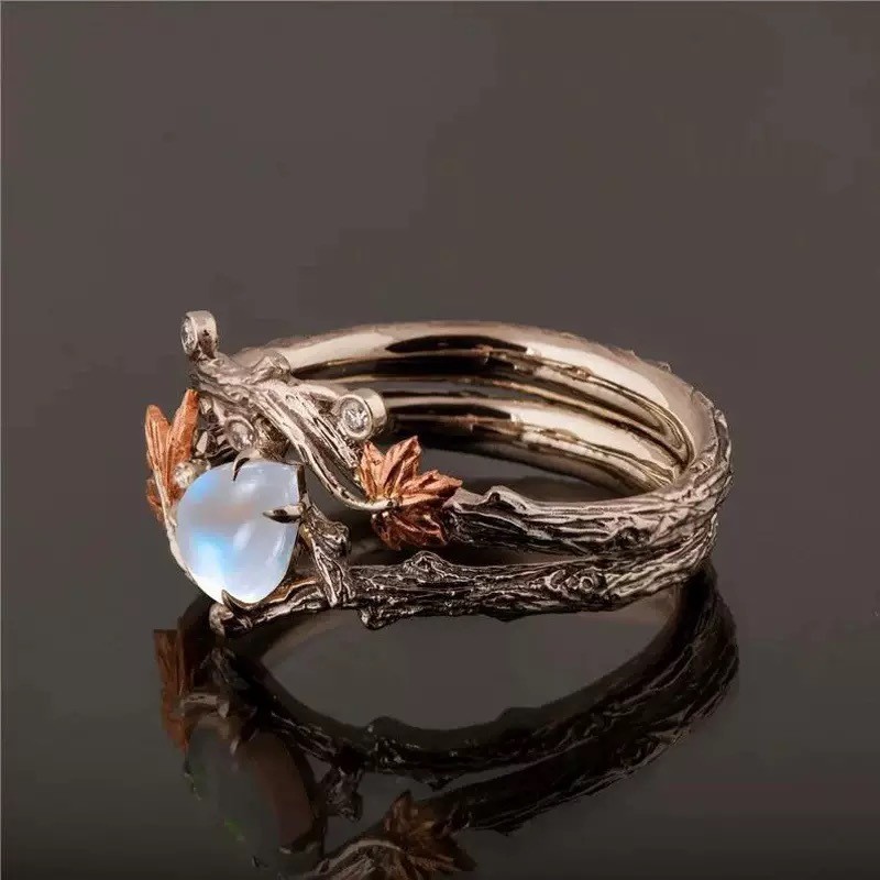 Nhẫn nữ thời trang mới sang trọng nhẹ nhàng retro vàng lá phong opal