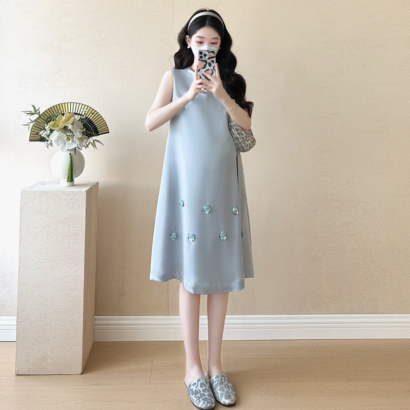 Trang phục bà bầu mùa hè 2025 Sản phẩm mới Satin Giảm tuổi thon gọn hơn Váy bà bầu không tay