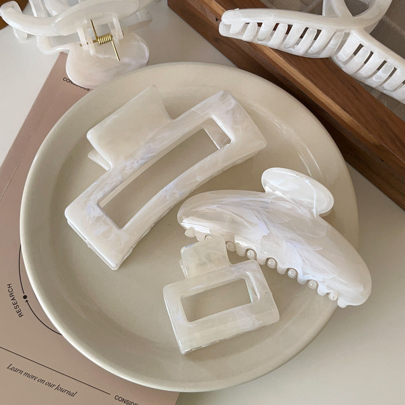 Kẹp tóc nữ Jelly White Shark Clip