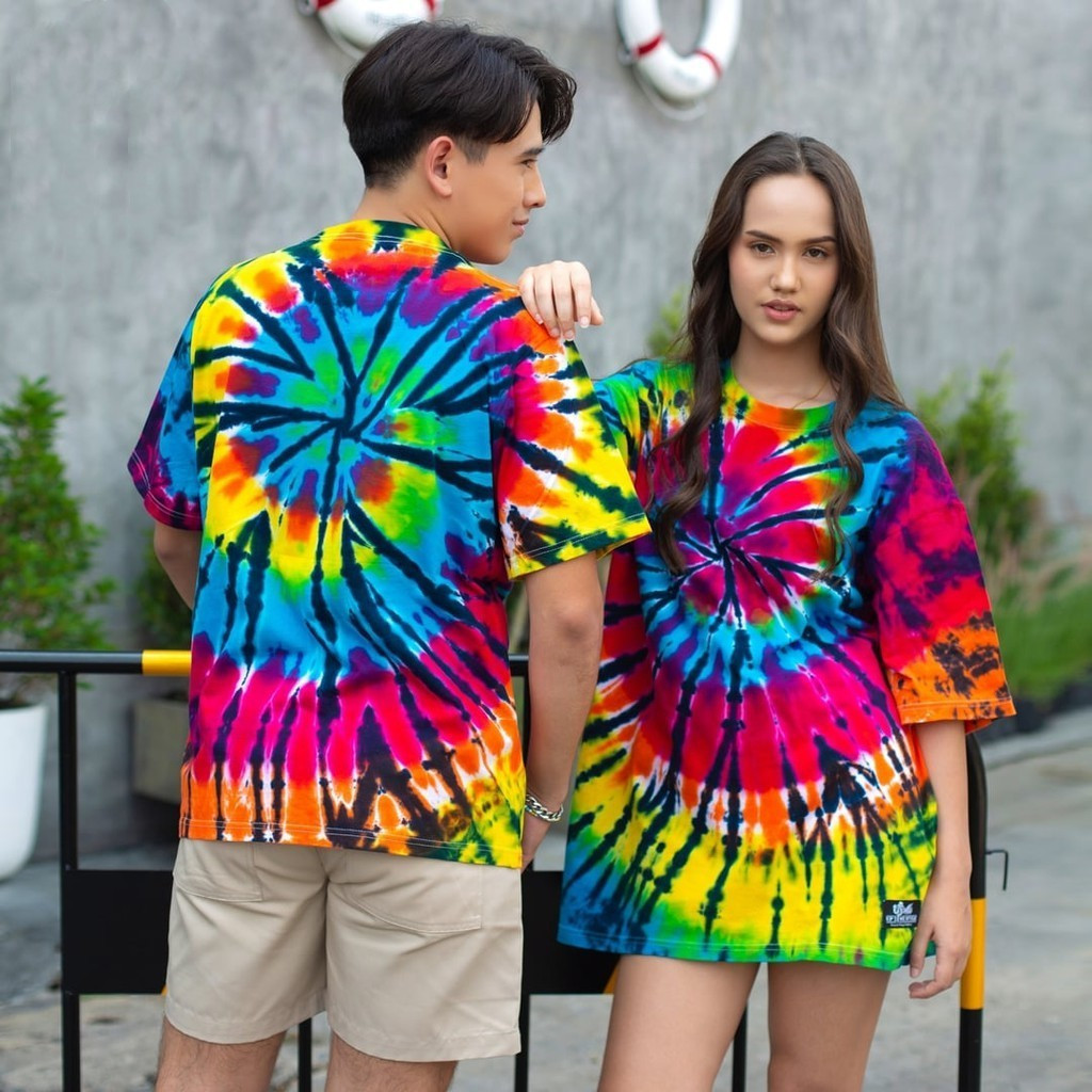 Áo thun cặp đôi in họa tiết tie-dye, tay ngắn unisex, mùa hè 2025, áo rộng rãi mới, phối đồ đa năng