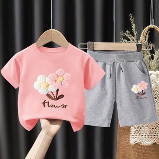 Bộ áo thun ngắn tay họa tiết hoa cho bé gái 2025 và quần Short dài đến đầu gối Bộ trang phục hợp thời trang