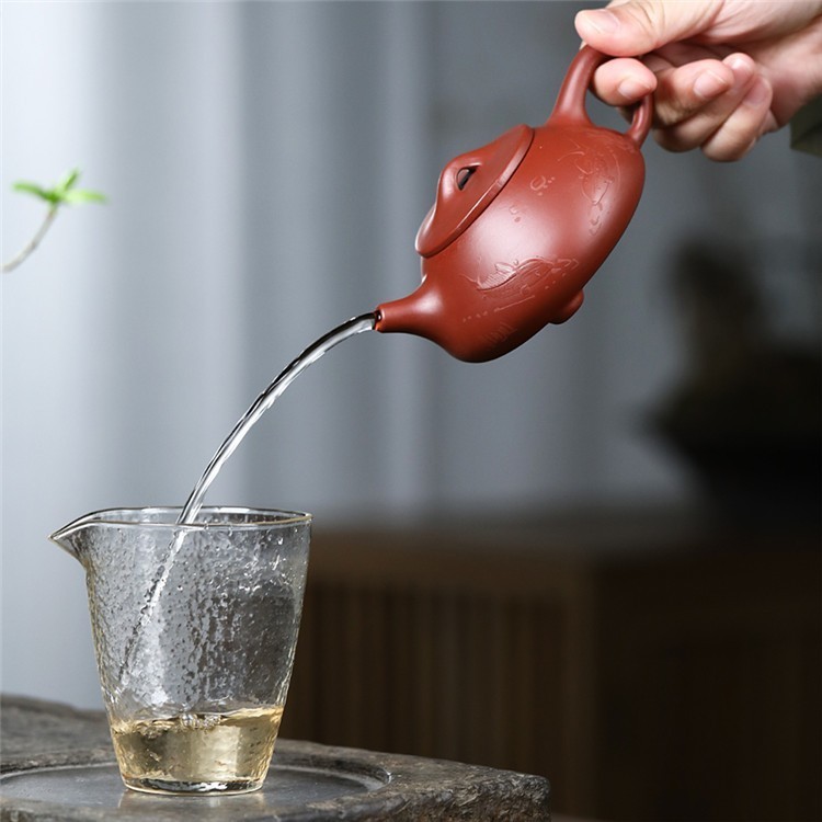 Ấm Tử Sa Nghi Hưng Thạch Biều Song Ngư 220 ml (Đại Hồng Bào)