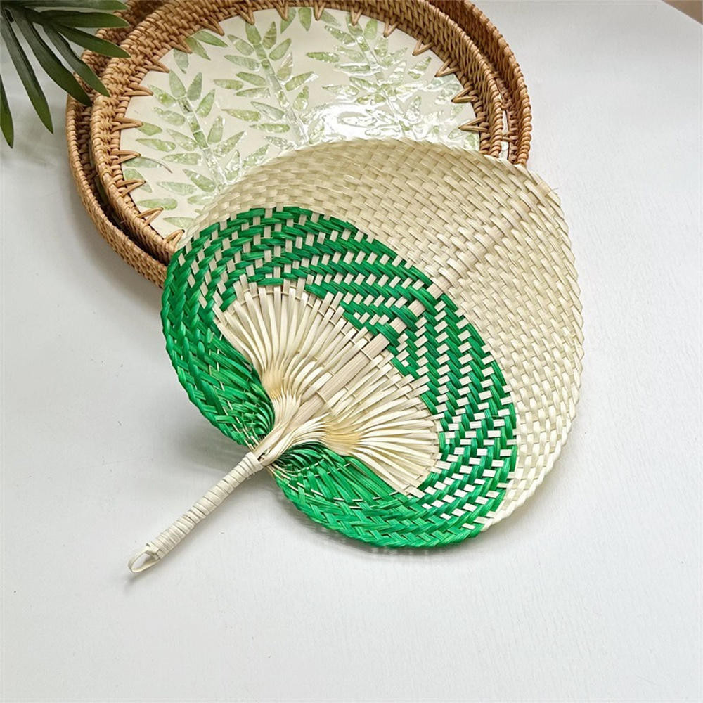 Gửi quạt cầm tay handmade từ Việt Nam sang Mỹ - An toàn và nhanh chóng