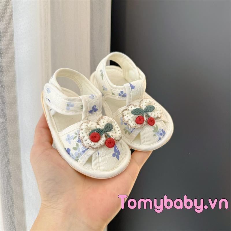 Xăng đan Bé Gái Cherry Nơ Kín Mũi Chống Trơn Trượt Đế Mềm Thoáng Khí Giày Mùa Hè