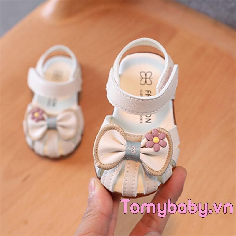 Xăng đan Mùa Hè Cho Bé Gái Mùa Hè Dễ Thương Nơ Hoa Đóng Mũi Giày Công Chúa Tập Đi