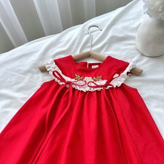 Váy Đỏ Thêu Hoa Phối Bèo Trắng Nơ Đỏ Chất Thô Cotton Cho Bé 8-26kg