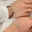 Vòng tay cặp đôi Clect Möbius Strip cho phụ nữ, vòng tay dệt không phai màu, cảm giác cao cấp, quà tặng 520 QQN7