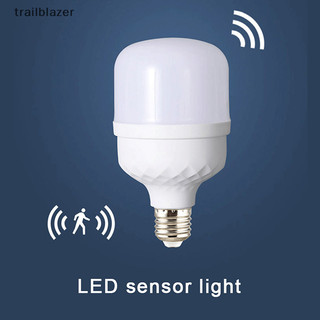 Trailblazer Tự Động BẬT / TẮT Cảm Biến Bóng Đèn Cảm Biến Chuyển Động Tự Động Bóng Đèn LED Bóng Đèn Kích Hoạt Bằng Giọng Nói Thông Minh 220V Tiết Kiệm Năng Lượng Mới