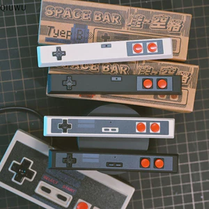 Qiuwu Retro Tay Cầm Chơi Game Keycap 6.25u spacebar Artisan Keycap Chất Liệu ABS Cho MX Switch Cho Bàn Phím Cơ Chơi Game Đen Trắng.