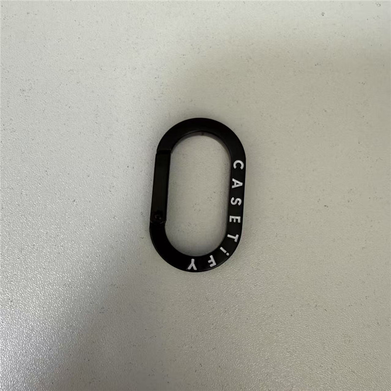 Casetify Tai Nghe Vỏ Treo Khóa Carabiner Đen Móc Khóa Cao Cấp Người Nổi Tiếng Cùng Phong Cách Nghệ Thuật Cô Gái Hợp Thời Trang