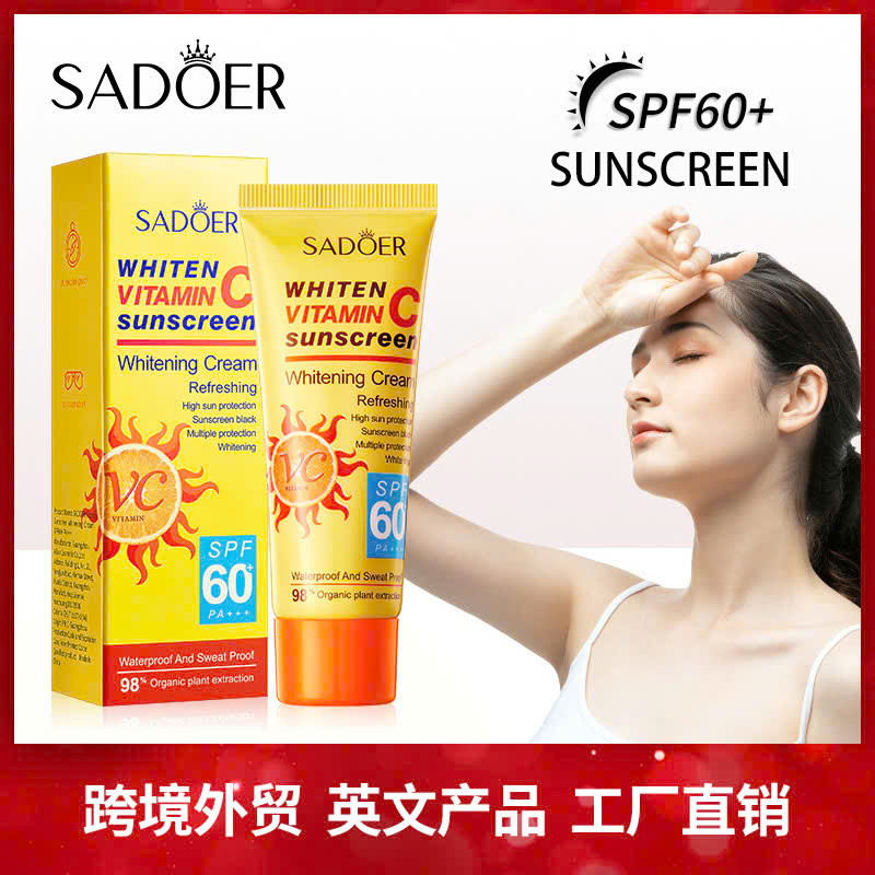 SPF60 Kem chống nắng xịt SADOER vitamin C làm trắng kem chống nắng hai trong một