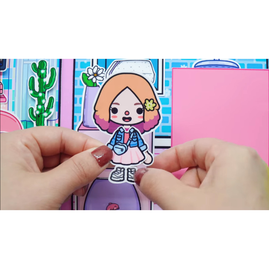 Ngôi nhà của bé Enid's Pink House In Quiet Book ngồi nhà búp bê tocaboca