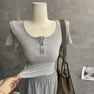Áo Thun babytee Form ôm Cúc Cài Cổ Tròn tay ngắn nữ