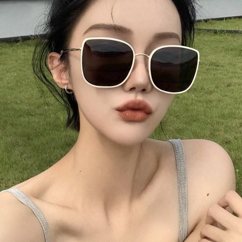 [Yunyuan] Kính râm nhựa tổng hợp toàn khung lớn dành cho nữ Internet Phong cách nổi tiếng Ins Style Kính râm HD phân cực Kính chống tia cực tím dành cho nam