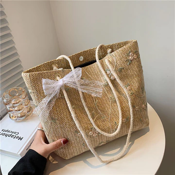 Women's Minimalist Woven Straw Bag – Large