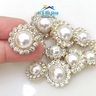 4 Cái Nút Áo - Cúc Áo Ngọc Hạt Trai Viền Xoàn Làm Phụ Kiện Thời Trang, Đính Kết Trang Phục, Váy Cưới, Đầm Dạ Hội