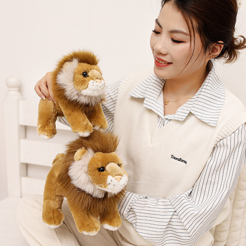 Mô Phỏng Sư Tử Sang Trọng Đồ Chơi Dễ Thương Màu Trắng Và Vàng Sư Tử Sang Trọng Búp Bê Sáng Tạo Động Vật Nhồi Bông Đồ Chơi Trang Trí Máy Tính Để Bàn Nhà Mềm Mại Cho Bé Làm Dịu Búp Bê Trẻ Em Quà Tặng Sinh Nhật Trao Đổi