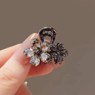 Mauropoli [Hàng có sẵn] Kẹp tóc cá mập hoa pha lê Kẹp tóc cao cấp vừa phải Đầu lưng khối lượng nhỏ Kẹp tóc nửa mảnh