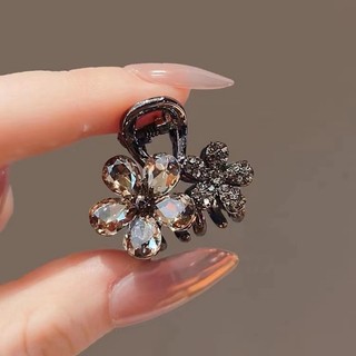 Mauropoli [Hàng có sẵn] Kẹp tóc cá mập hoa pha lê Kẹp tóc cao cấp vừa phải Đầu lưng khối lượng nhỏ Kẹp tóc nửa mảnh