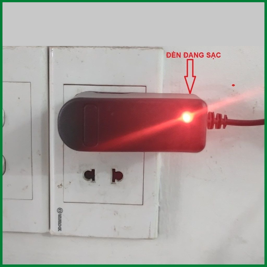 Cục sạc pin 21V cho pin máy khoan, máy rửa xe, máy cưa xích dùng pin cầm tay như hitachi,makita...