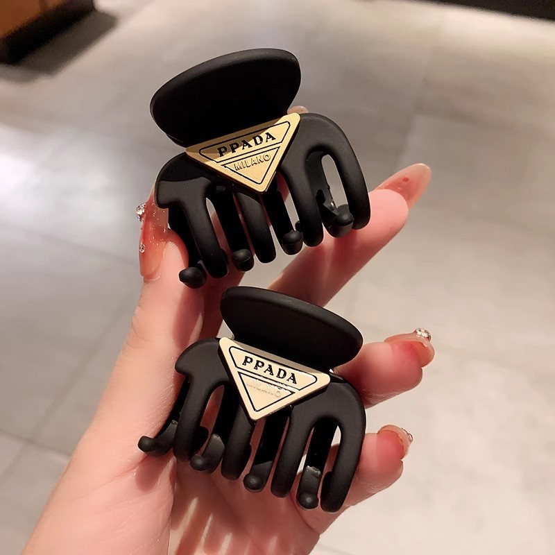 Kẹp Tóc Nữ Màu Đen Mờ Acrylic Kẹp Cá Mập