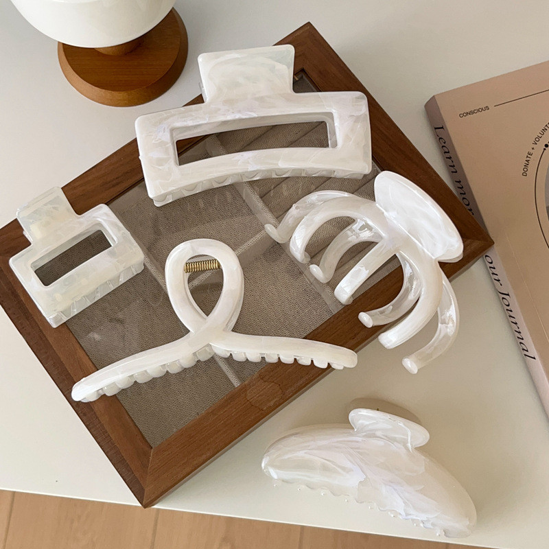 Kẹp tóc nữ Jelly White Shark Clip