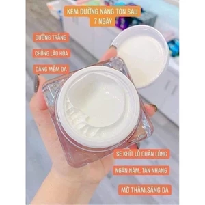 Kem dưỡng da V7 50ml