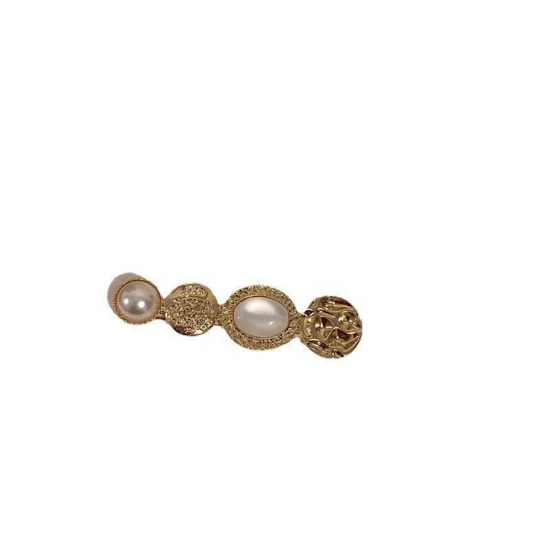 Kẹp tóc ngọc trai cổ điển Opal