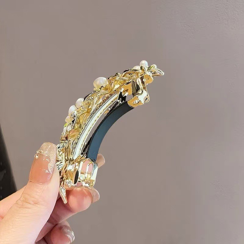 MAUROPOLI [Sẵn sàng] Mùa xuân Phong cách mới Vỏ ngọc trai hoa nữ Kẹp tóc ngang Kẹp tóc đính đá trung bình Kẹp tóc đuôi ngựa sang trọng