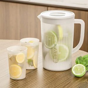 Bình đựng nước gia đình bằng nhựa PP an toàn dung tích lớn 1.5l và 2l
