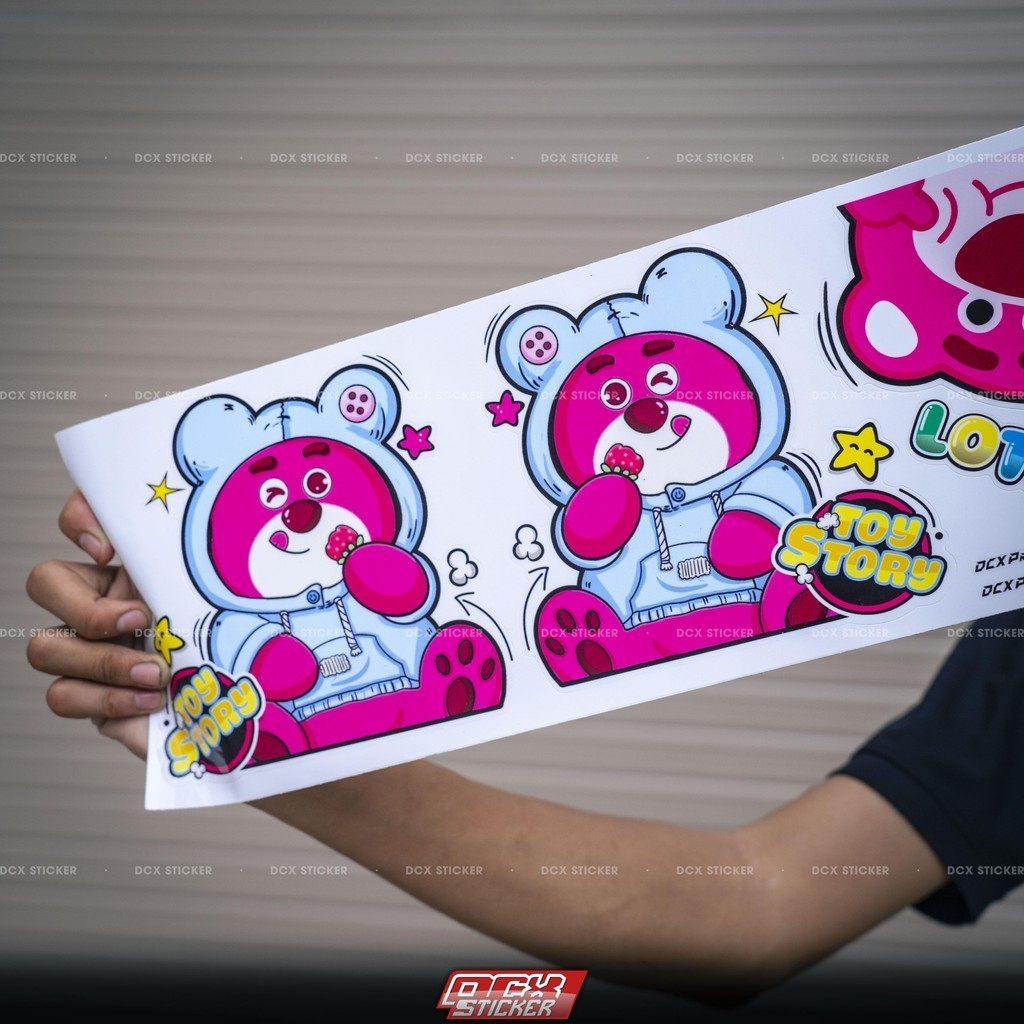 ( NEW ) Bộ Tem Gấu Dâu Gấu Lotso Dán Được Mọi Dòng Xe