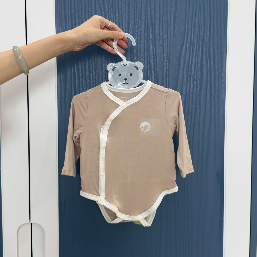 Body Chip Sơ Sinh Dài Tay Anminaza Vạt Chéo Vải Sợi Tre Petit Co Dãn Thoáng Mát Và Mềm Mịn - Hàng Chính Hãng AMI0357-2