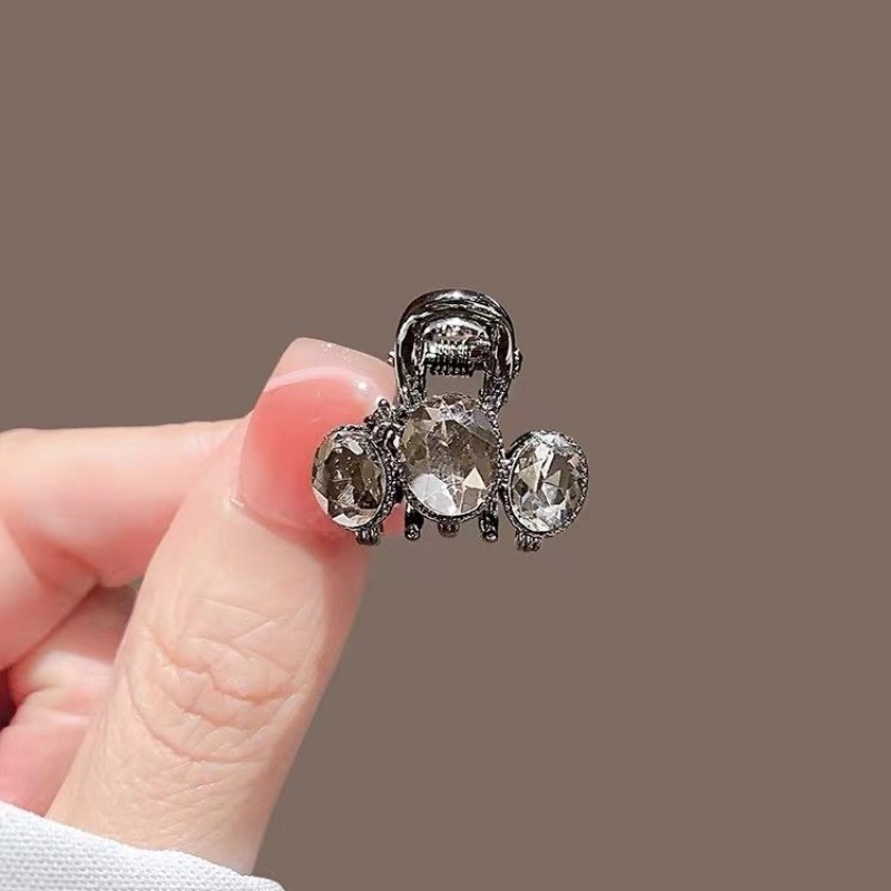 Mauropoli [Sẵn sàng] Kẹp kẹp pha lê màu đen tinh tế Kích thước nhỏ Cảm giác cao cấp Tóc gãy Nổ Kẹp bên Kẹp tóc Kẹp tóc Đầu sau Kẹp tóc Nữ