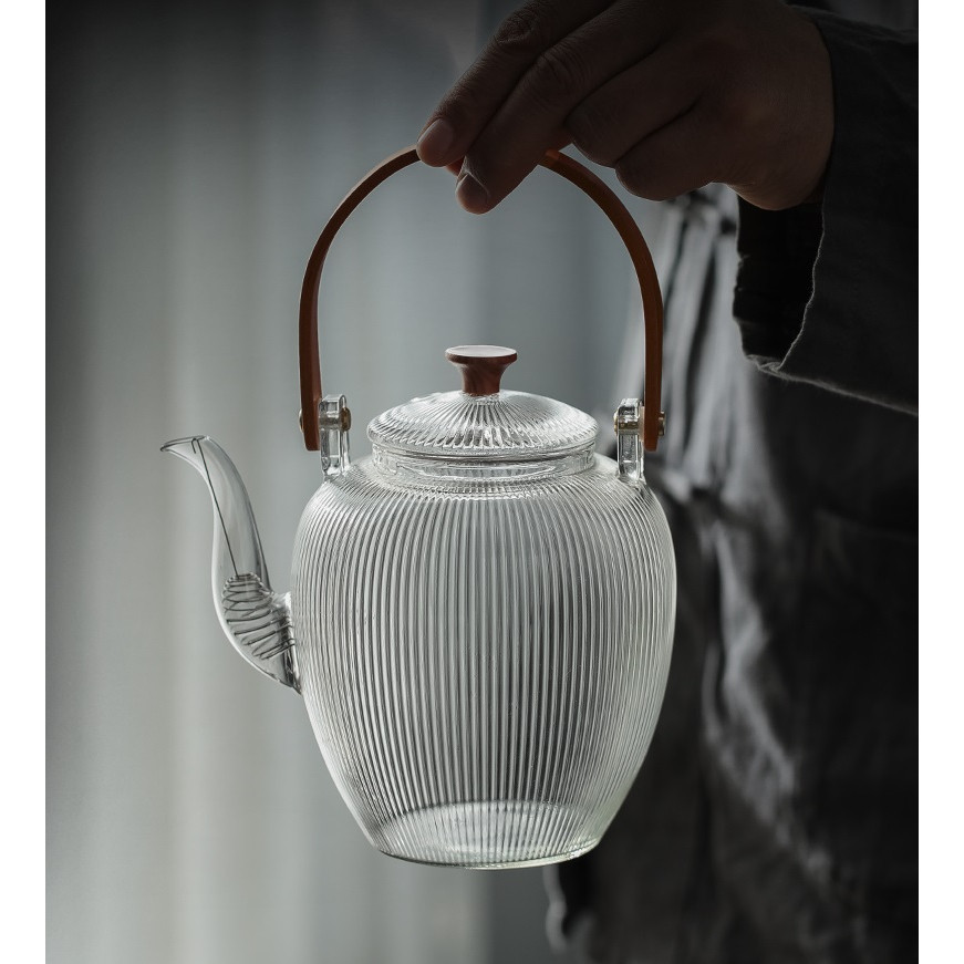 Ấm Thủy Tinh Pha Trà Có Lưới Lọc Inox Dung Tích 1000 ml (Họa Tiết Sọc Dọc)