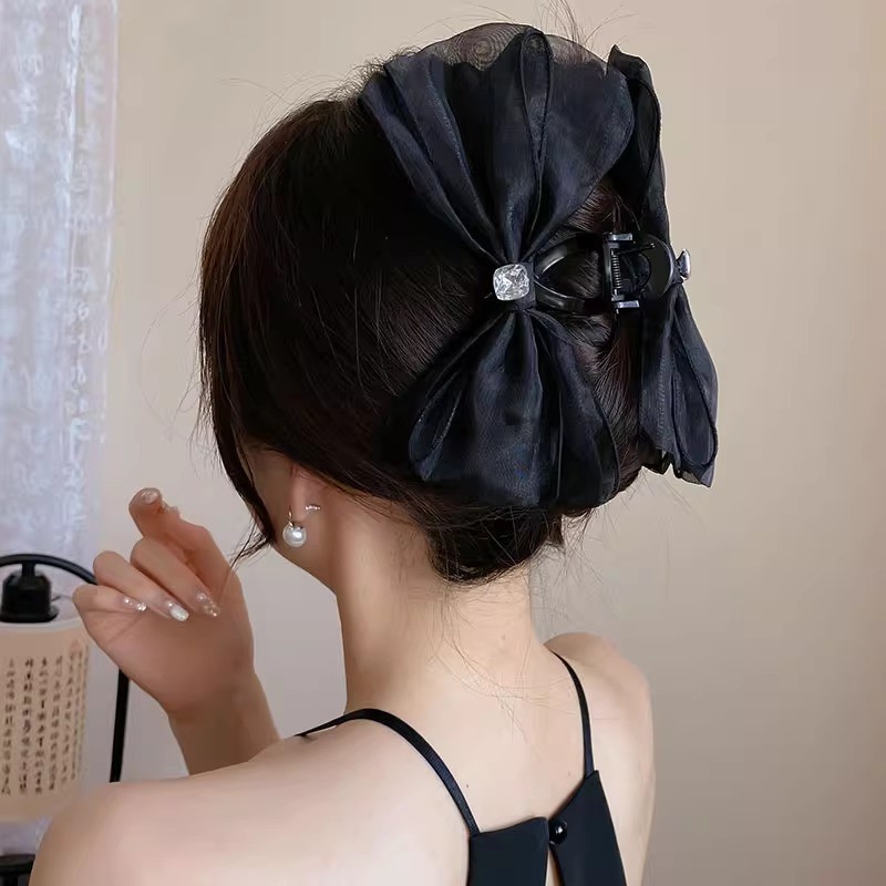 Túi Kẹp Tóc Hình Cá Mập 2025 với Nơ Lớn - Phong Cách Cao Cấp Mới