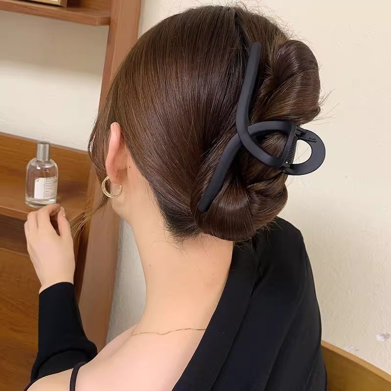 3 Cái / Đơn Giản Đen Lấy Kẹp 2025 Phong Cách Mới Nữ Cá Mập Lấy Kẹp Mũ Đội Đầu