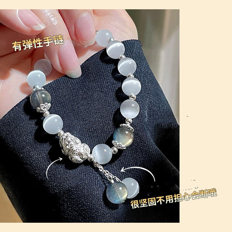 Vòng tay đá mắt mèo Pixiu dành cho nữVintage Niche DesignLucky Hạt xám Moonstone Pixiu Vòng tay