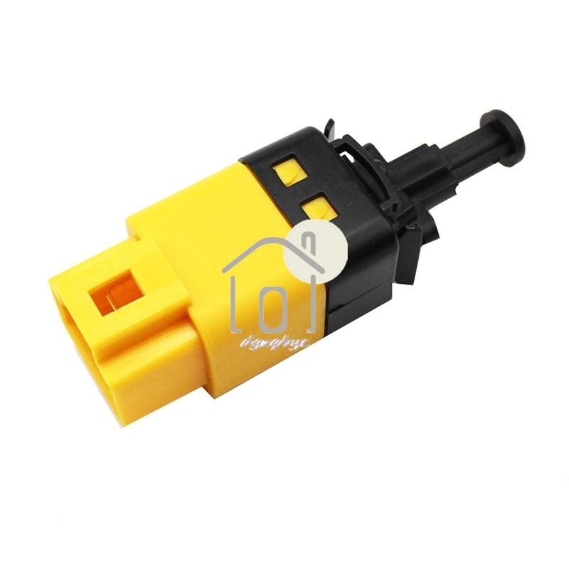 Công tắc đèn phanh 4 chân 96874571 Dành cho Chevrolet Spark Optra Aveo Kalos Nubira Tacuma Daewoo Evanda Lacetti