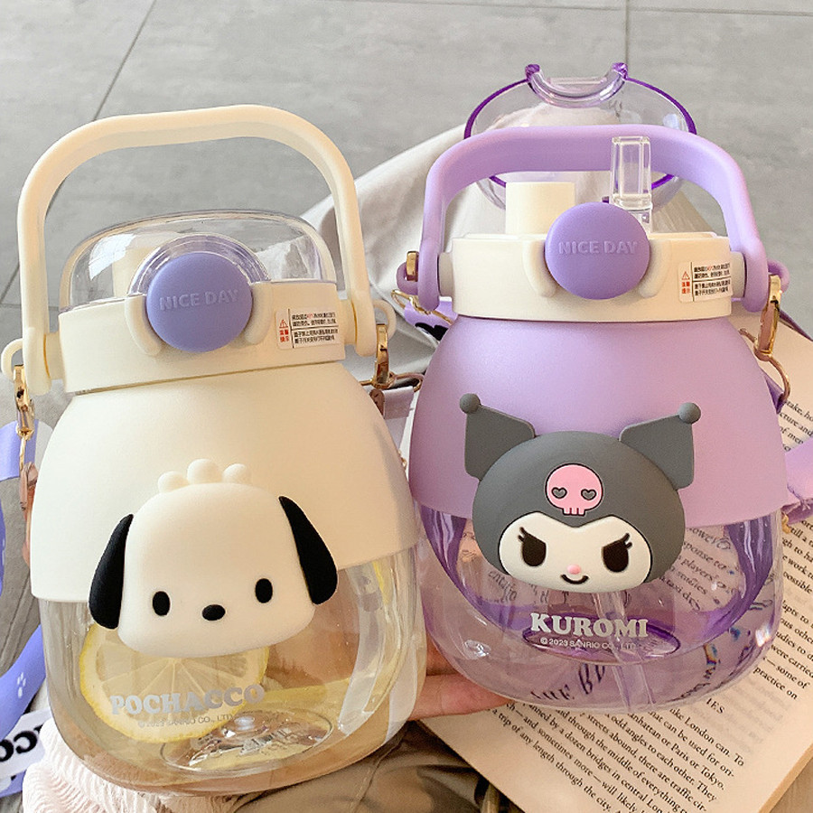 Bình Nước Nhựa Hoạt Hình Nhân Vật Đáng Yêu Kuromi Melody Có Ống Hút 1050ml - Bình Đựng Nước Trẻ Em Dễ Thương 2024