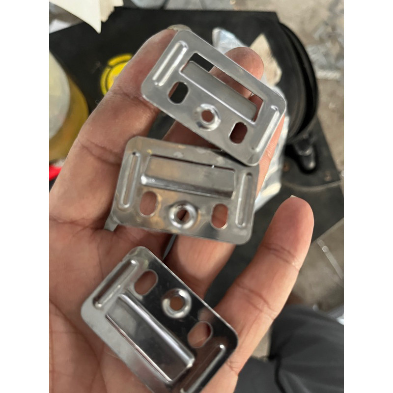 Ke Inox, Kẹp Inox Dùng Thi Công Ốp Tấm Pvc Nano Trần Trường | Shopee ...